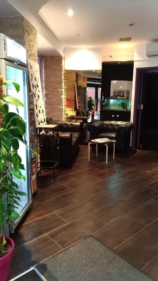 Hotel Du Globe 18 Париж